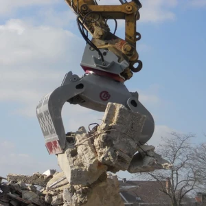 4109c3ec2cf985110c940c1c2e36a200_large