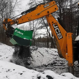 Cobra XS2-120 - JCB 3CX